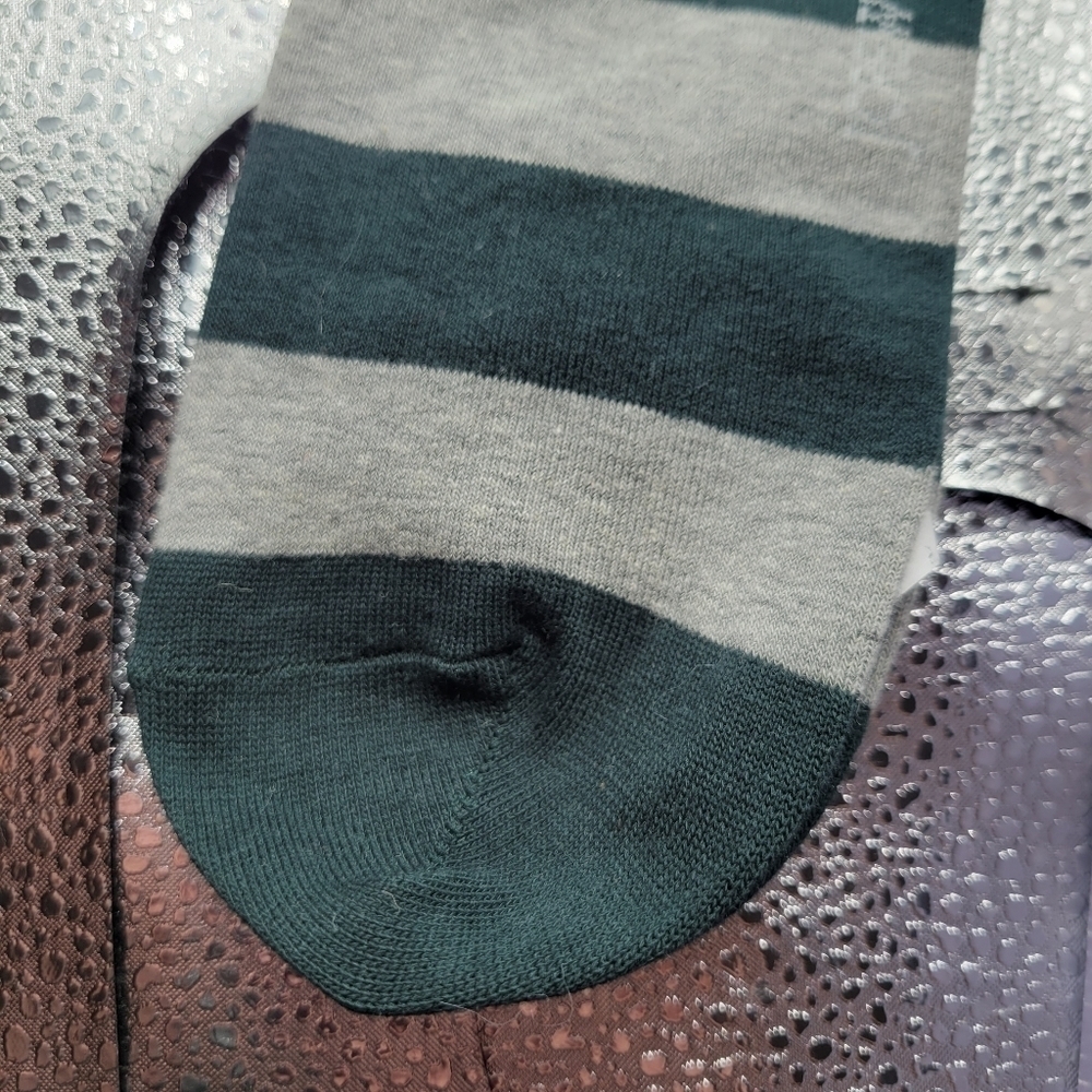J Crew Bold stripe socks Hunter Green & Gray Stripe socks - Picture 5 of 8